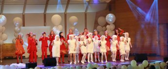 Apodziņi, Žubītes - popūrijā "Kazlēni un vilks" Foto autors Raitis Mūrnieks