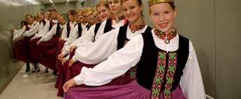 Konkurss Tautas mūzikas kategorijā Black Box Theater