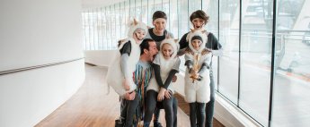 "Vilkam tāda dvēselīt" Liepājā Foto autore Aija Krodere
